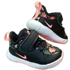Nike Girl's Athletic Sneakers Black Floral Shoes Size 4